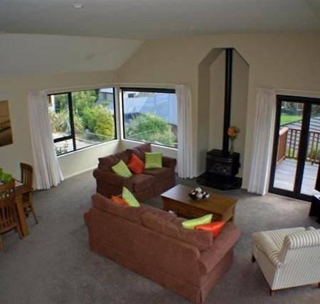 10 Forest View Close แฮนเมอร์สปริงส์ ภายนอก รูปภาพ